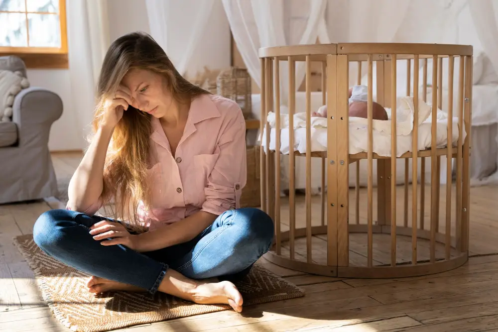 10 Warning Signs of Postpartum Burnout You Shouldn't Ignore